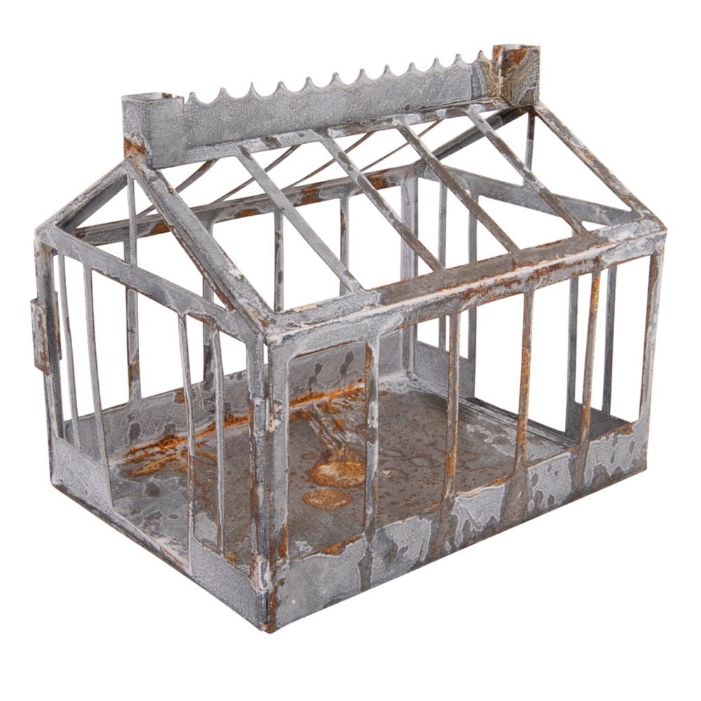 📌  Distressed  Galvanized Metal House Décor